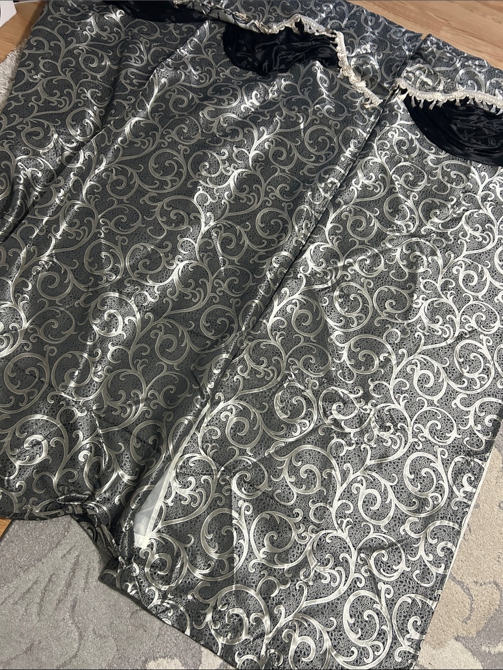 Curtain Set